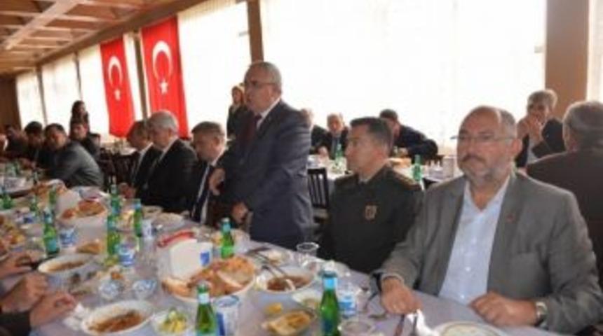 Vali Nayir&rsquo;den Muhtarlara &rsquo;klorlama Cihazı&rsquo; Uyarısı