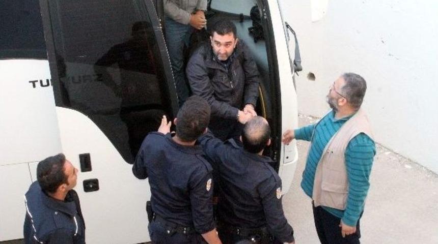 Konya&rsquo;daki Serbest Bırakılan 18 R&uuml;tbeli Asker Tekrar G&ouml;zaltına Alındı