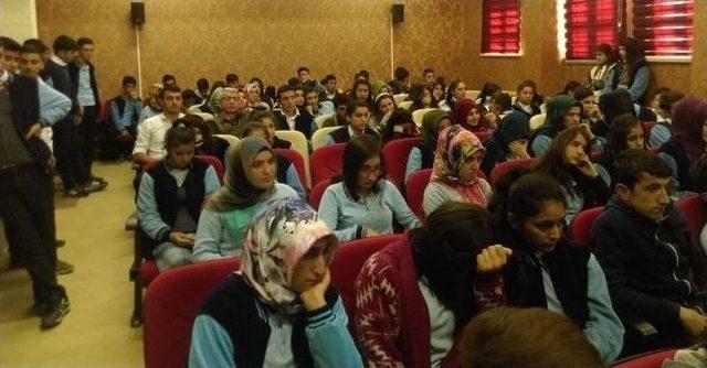 Kavram’da Seminer Günleri Başladı