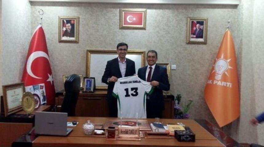 Mutki 1941 Plaj Futbol Takımı&rsquo;ndan Teşekk&uuml;r Ziyareti