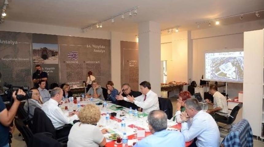 T&uuml;rk İslam Medeniyetleri M&uuml;zesi &Ccedil;alışmaları S&uuml;r&uuml;yor
