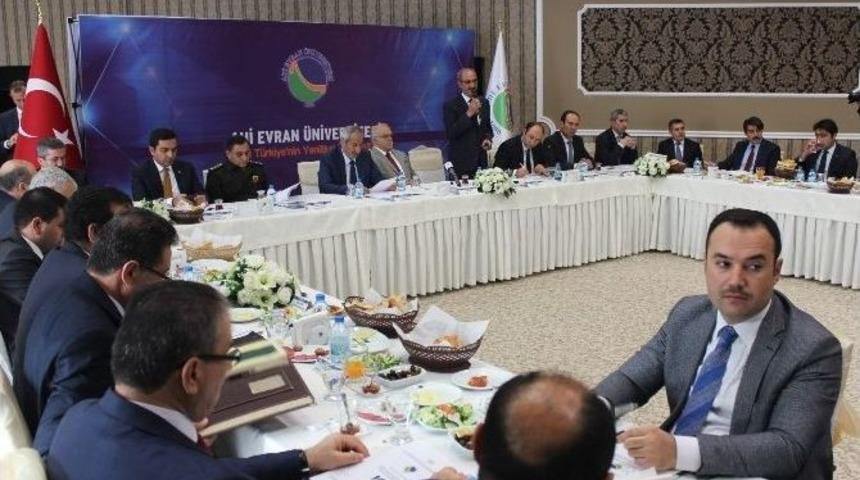 Kop Başkanı Kırşehir&rsquo;de Stk Temsilcileri Ve Basın İle Buluştu
