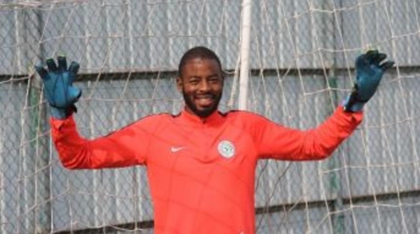Diallo Rize&rsquo;ye Alıştı