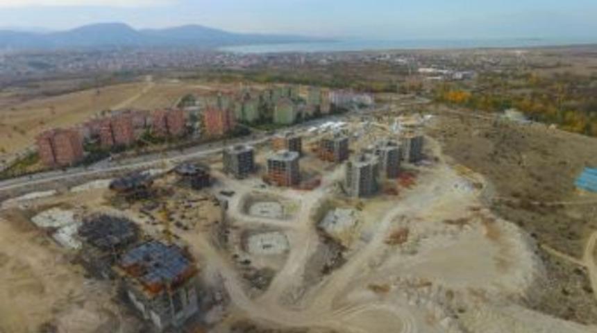 Beyşehir&rsquo;de Yeni Toplu Konutlar Y&uuml;kseliyor