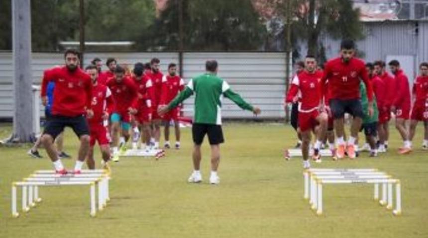 Karşıyaka&rsquo;nın Rakibi İneg&ouml;lspor