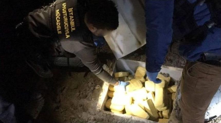 Narkotik K&ouml;peği &lsquo;panzer&rsquo; 82 Kilogram Uyuşturucu Buldu