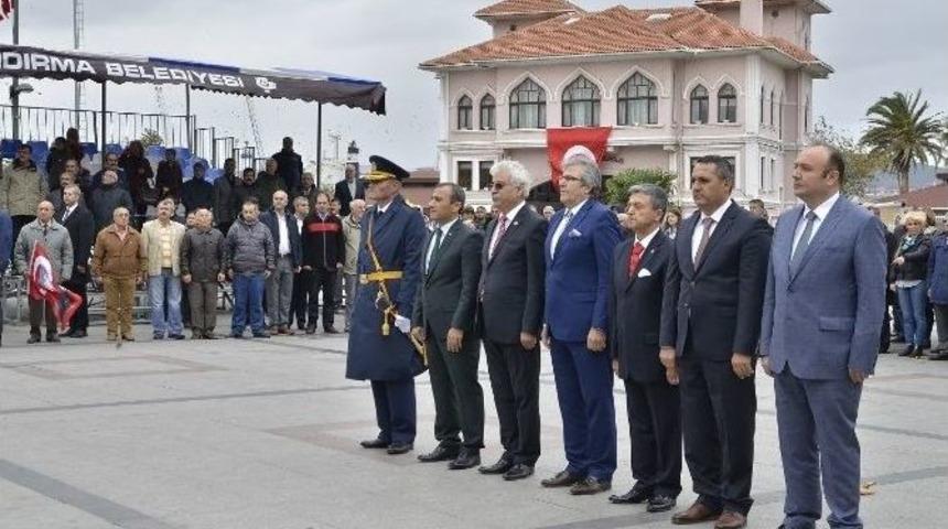 29 Ekim Cumhuriyet Bayramı&rsquo;nın 93. Yıl D&ouml;n&uuml;m&uuml; Bandırma&rsquo;da Coşkuyla Kutlandı