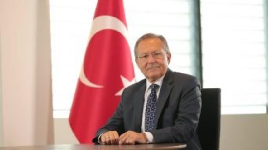Başkan Uğur, 29 Ekim Cumhuriyet Bayramını Kutladı