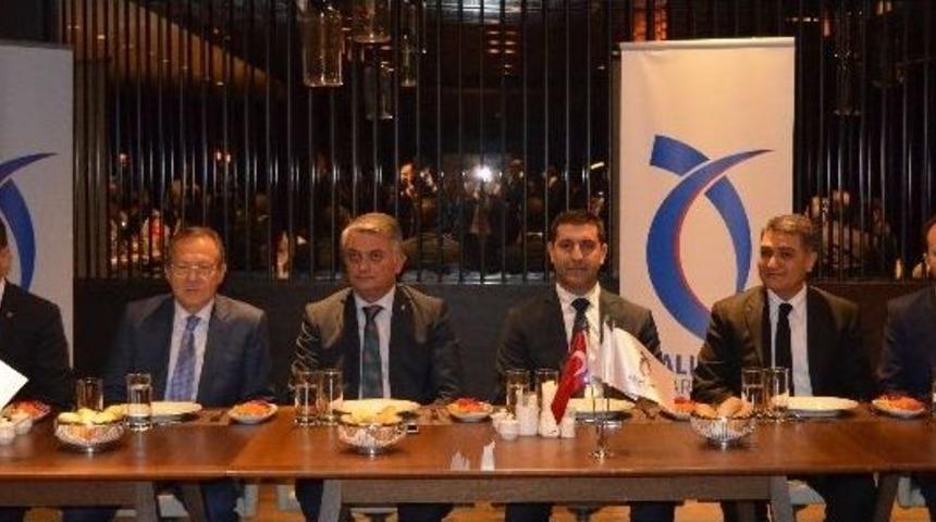 Bto&rsquo;dan Meclis Yemeği