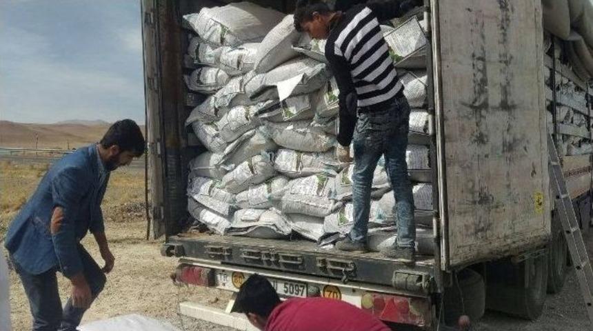 Başkale&rsquo;de 21 Ton Ka&ccedil;ak &Ccedil;ay Ele Ge&ccedil;irildi