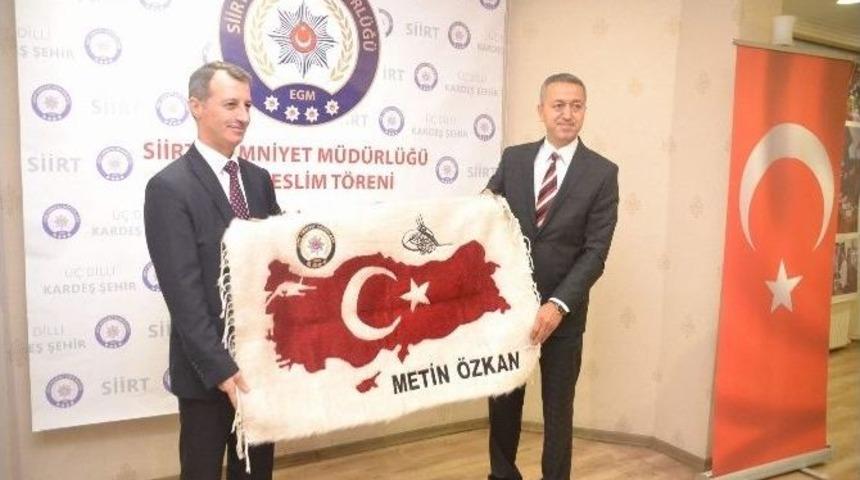 Siirt Emniyet M&uuml;d&uuml;rl&uuml;ğ&uuml;nde Devir Teslim T&ouml;reni D&uuml;zenlendi