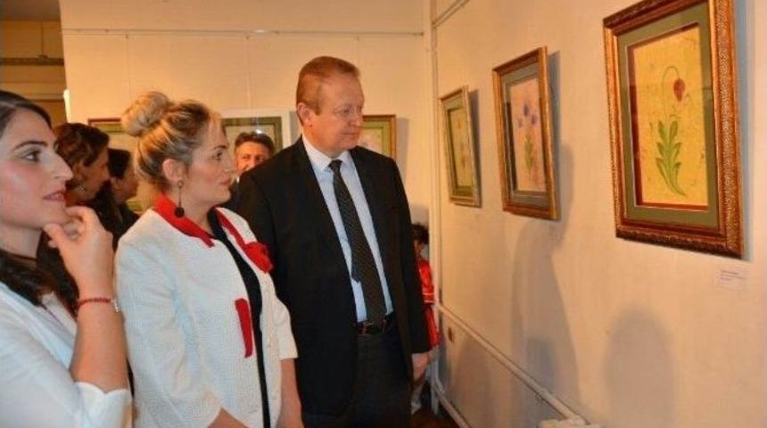 Trabzon&rsquo;da Cumhuriyet Ve Atat&uuml;rk Temalı Karma Sanat Sergisi A&ccedil;ıldı