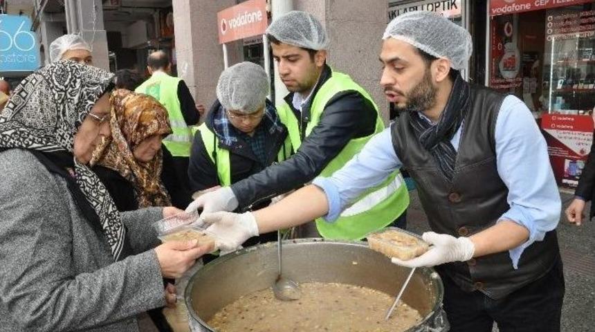 15 Temmuz Şehit Ve Gazileri İ&ccedil;in Aşure Hayrı