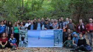 Burhaniye’de Öğretmen Kılıç Anısına Doğa Yürüyüşü Yapıldı