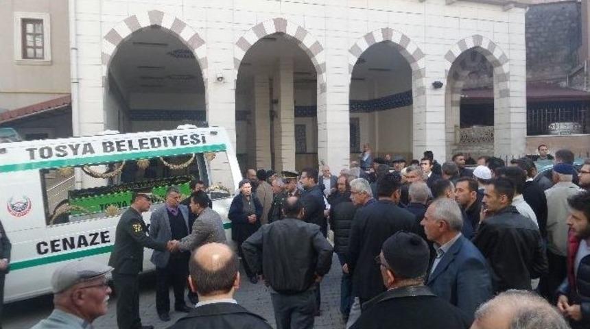 Kıbrıs Gazisi Tosyalı Mehmet &Ccedil;ilek Hayatını Kaybetti