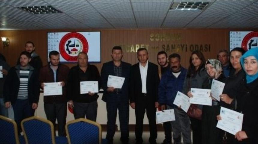 Sorgun&rsquo;da 60 Kursiyer Girişimcilik Sertifikasını Aldı