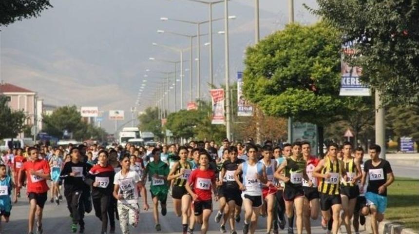 Erzincan Da Cumhuriyet Koşusu