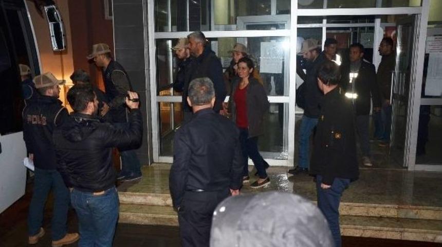 Hakkari&rsquo;deki Ter&ouml;r Operasyonunda 5 Kişi Tutuklandı