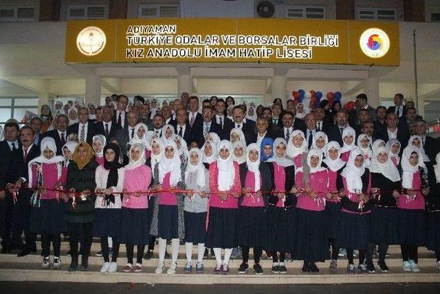 Bakan T&uuml;fenkci: &ldquo;fet&ouml; Bu &Uuml;lkeye Bir İmam Hatip Okulu Yaptırmadı&rdquo; 1