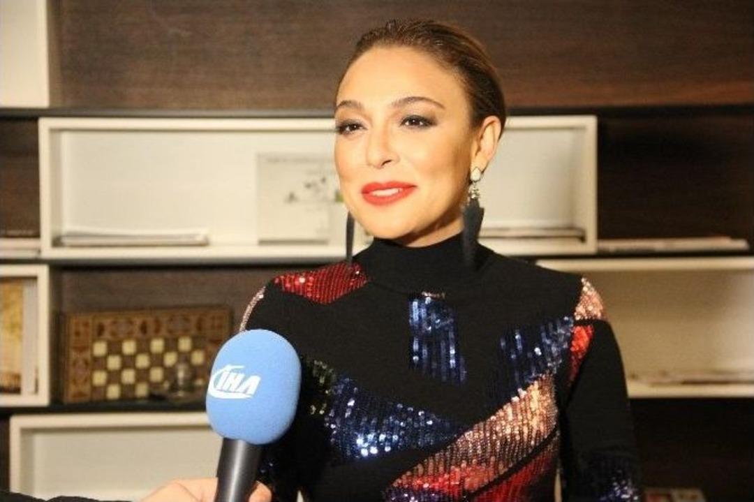 (&ouml;zel Haber) Ziynet Sali&rsquo;den &lsquo;aleyna Tilki&rsquo;ye Destek