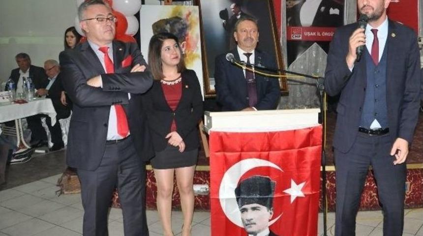 Uşak Chp&rsquo;den Coşkulu Cumhuriyet Calosu