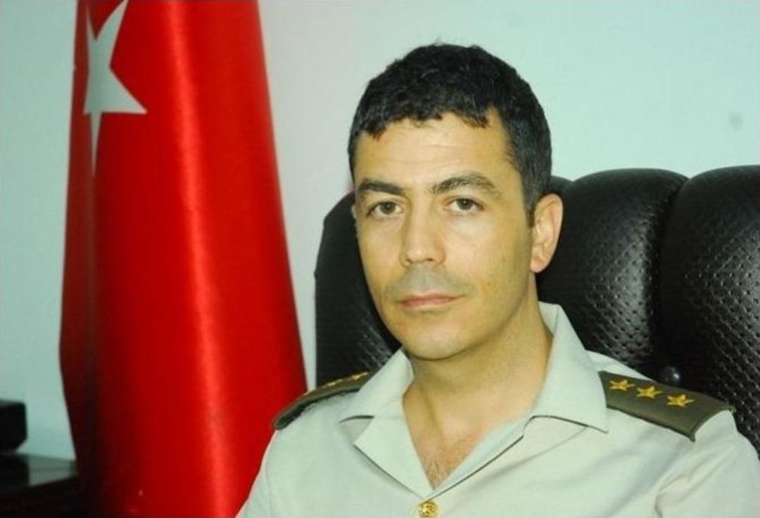 Komutanların Bulunduğu Ara&ccedil; Yoldan &Ccedil;ıktı: 3 Yaralı