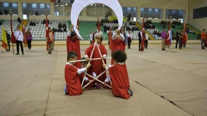 &Uuml;nye&rsquo;de Cumhuriyetin 93. Yılı Coşkuyla Kutlandı