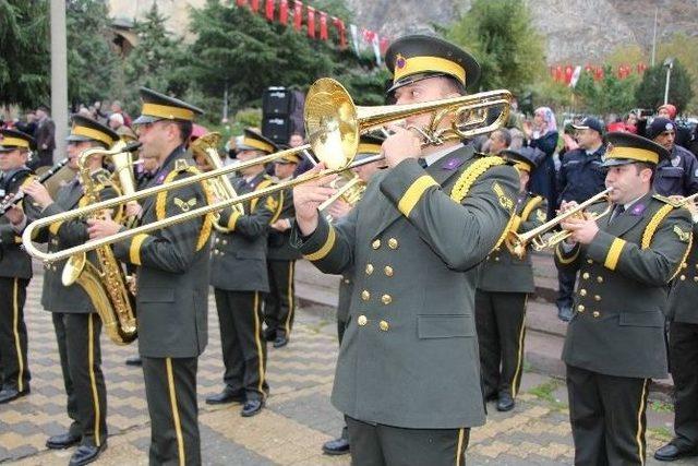 Tugay Bandosu Törene Damga Vurdu 1