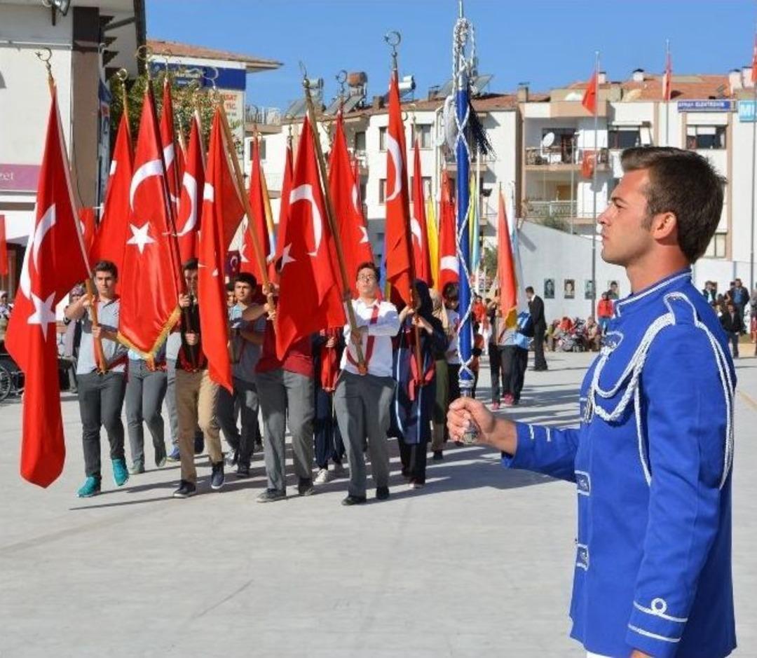 Korkuteli&rsquo;de Cumhuriyet Bayramı Coşkusu