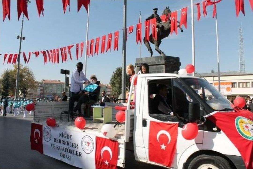 Niğde&rsquo;de 29 Ekim Cumhuriyet Bayramı T&ouml;renle Kutlandı