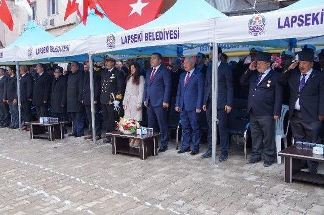 Lapseki&rsquo;de Cumhuriyet Bayramı T&ouml;renle Kutlandı 1
