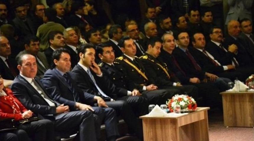 Biga&rsquo;da 29 Ekim Cumhuriyet Bayramı T&ouml;renle Kutlandı