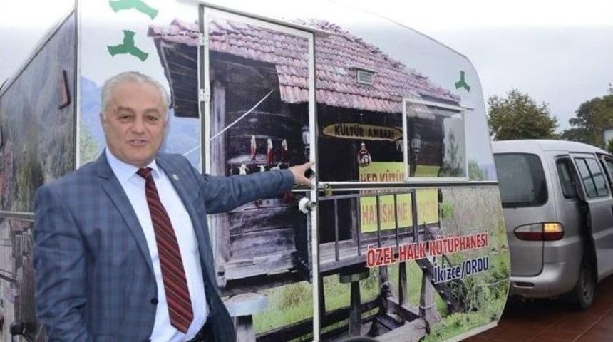 İl&ccedil;esini Karavanla Tanıtıyor