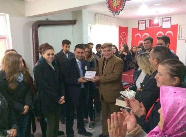 &Uuml;niversitelerden 3 Partiye Ziyaret 1