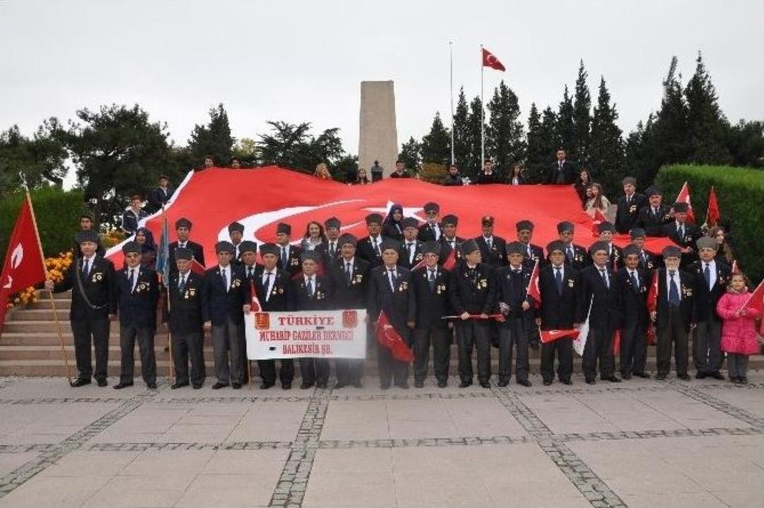 Balıkesir&rsquo;de Cumhuriyet Coşkusu
