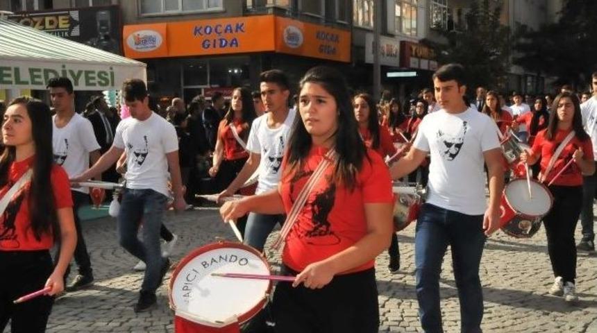 Akşehir&rsquo;de Cumhuriyet Bayramı Kutlandı