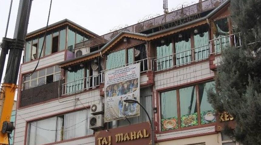 Eyy&uuml;biye Belediyesi Ka&ccedil;ak Yapılara Ge&ccedil;it Vermiyor