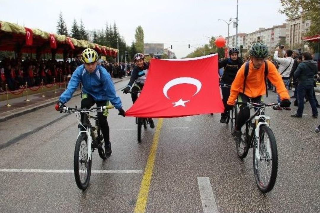 Eskişehir&rsquo;de Cumhuriyet Bayramı Kutlamaları