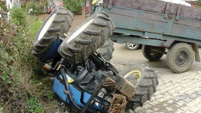 Traktörün Altında Kaldı, Burnu Bile Kanamadı