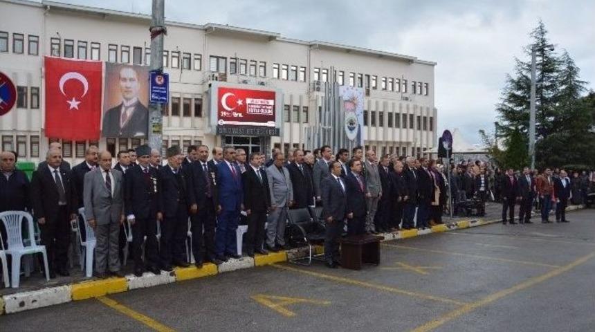 Dilovası&rsquo;nda Cumhuriyet Bayramı Coşku İle Kutlandı