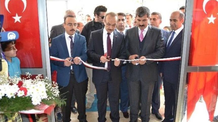 Resim Sergisinde Dikkat &Ccedil;eken Maket