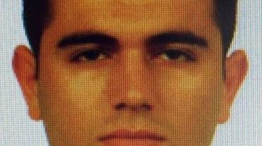 Polis Memuru Aracında &Ouml;l&uuml; Bulundu