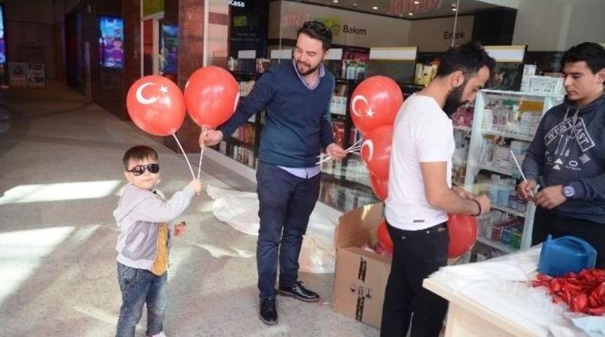 Doğa Cadde&rsquo;de 29 Ekim Coşkusu