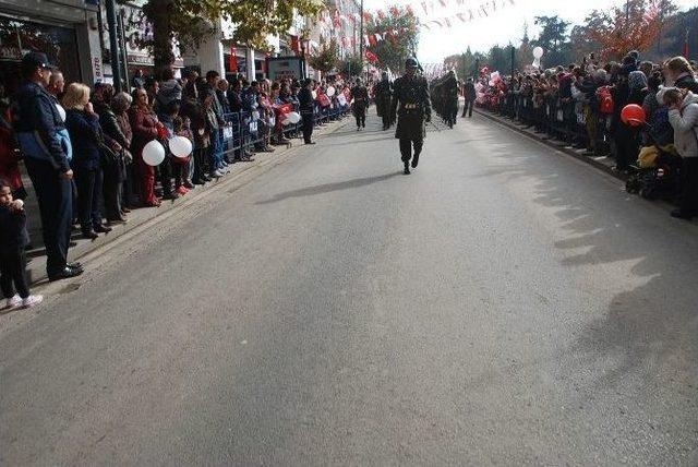 Tanklar Bu Kez Cumhuriyet İ&ccedil;in Sokaklara &Ccedil;ıktı 1