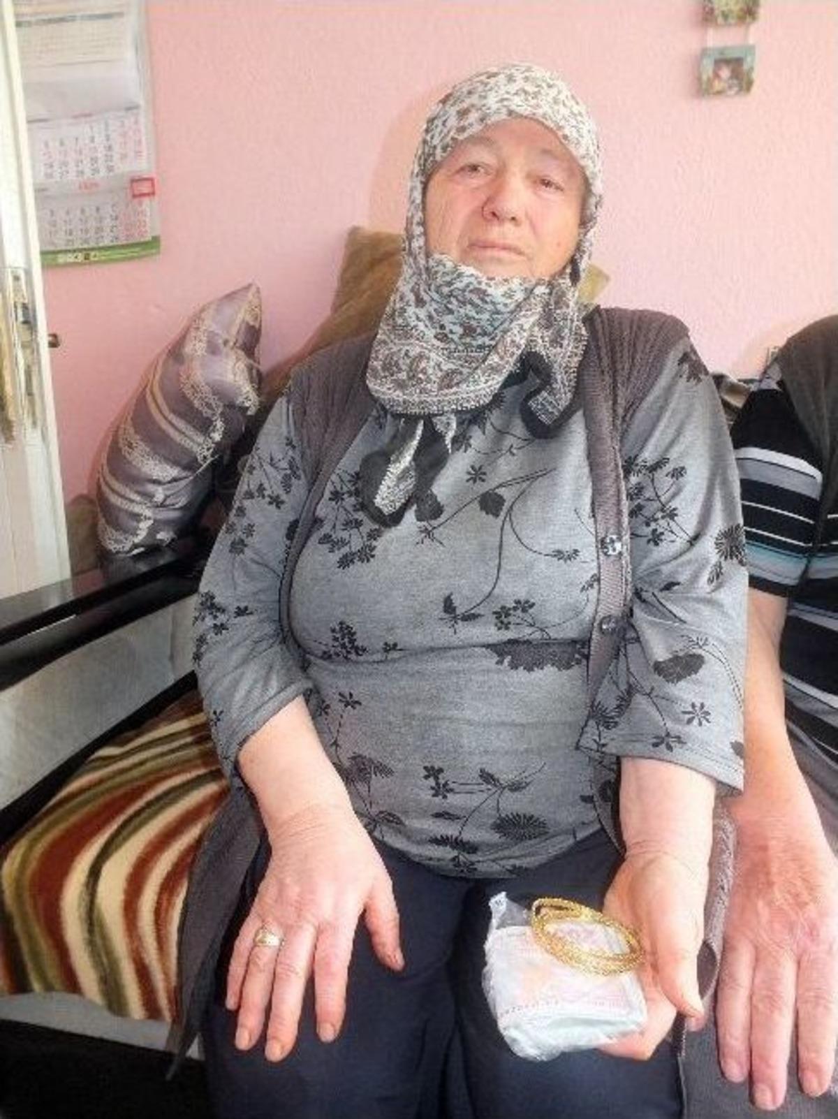 "evinizde Fet&ouml; Elemanları Kaldı" Diyerek Dolandıran &Ccedil;ete &Ccedil;&ouml;kertildi