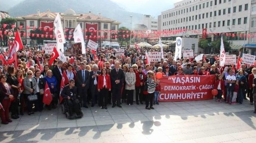 Chp Grup Başkanvekili &Ouml;zg&uuml;r &Ouml;zel: