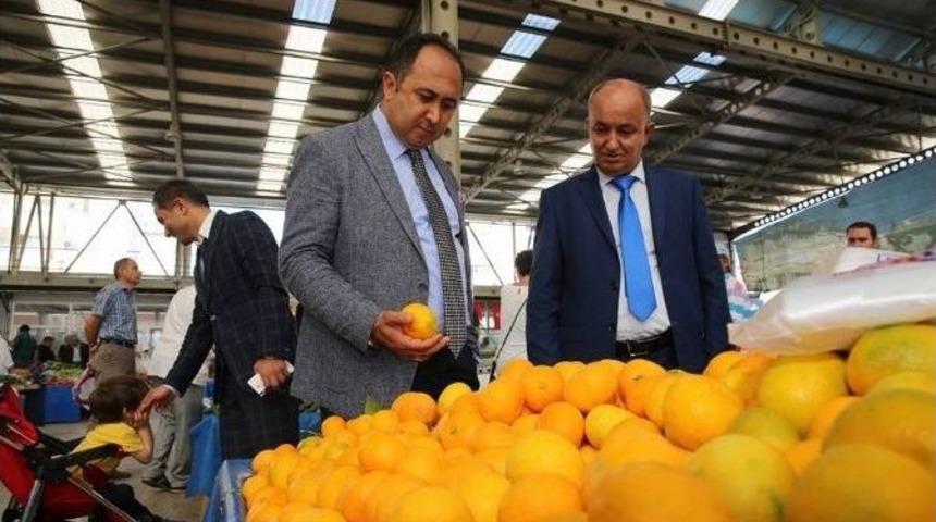 Başkan Sarıoğlu, Kapalı Pazar Esnafını Ziyaret Etti