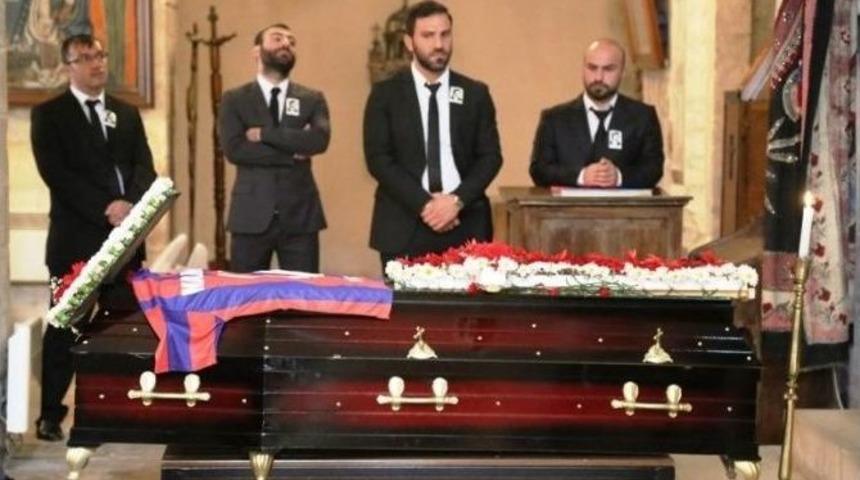 &lsquo;kemik Kıran Hanna&rsquo; Hayatını Kaybetti