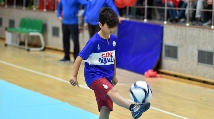 Beyoğlu&rsquo;nda Kış Spor Okulları Sezonu Başladı