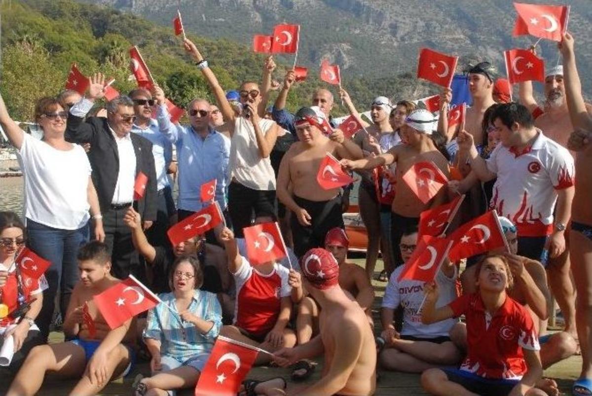 A&ccedil;ık Deniz Y&uuml;zme Şampiyonası &Ouml;l&uuml;deniz&rsquo;de D&uuml;zenlendi